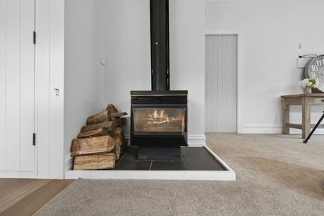 Photo of property in 41 Cluny Road, Plimmerton, Porirua, 5026