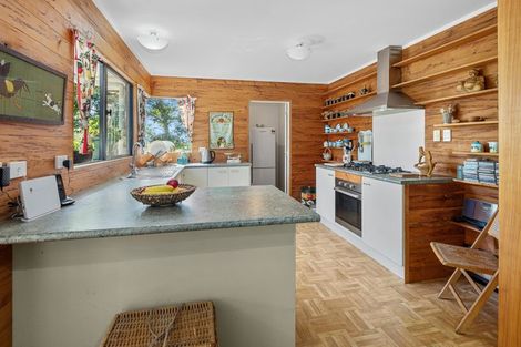 Photo of property in 12 Willow Lane, Maungaturoto, 0588