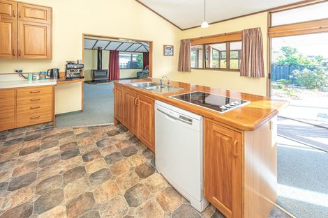 Photo of property in 20 Dunsinane Place, Marton, 4710