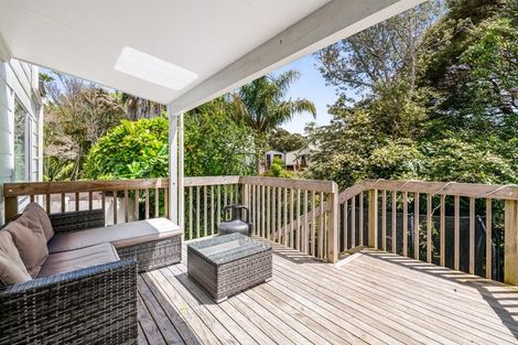 Photo of property in 46a Elliston Crescent, Stanmore Bay, Whangaparaoa, 0932