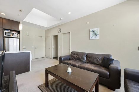 Photo of property in City Lodge, 701/115 Vivian Street, Te Aro, Wellington, 6011