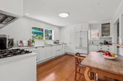 Photo of property in 34 Norwood Road, Bayswater, Auckland, 0622