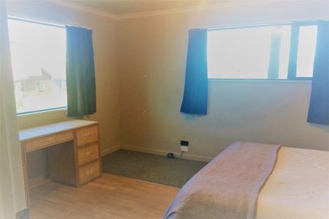 Photo of property in 15 Drake Place, Lake Hawea, Wanaka, 9382