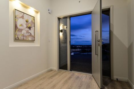 Photo of property in 5 Kapua Crescent, Rototuna North, Hamilton, 3210