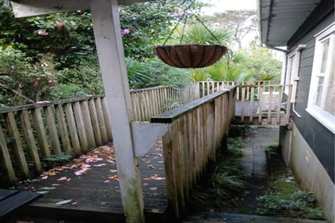 Photo of property in 184 Old Titirangi Road, Titirangi, Auckland, 0604