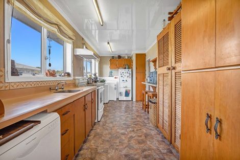 Photo of property in 18 Belair Avenue, Blagdon, New Plymouth, 4310