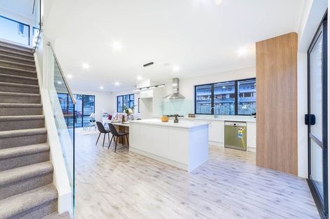 Photo of property in 11 Thomas Rielly Avenue, Hobsonville, Auckland, 0616