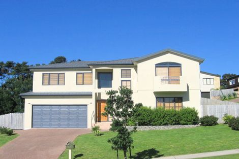 Photo of property in 62 San Valentino Drive, Henderson, Auckland, 0612
