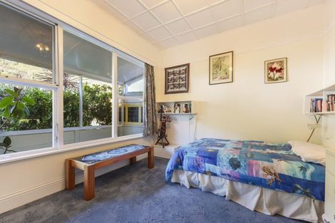 Photo of property in 83 Waikawa Road, Picton, 7220