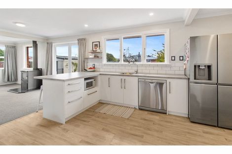 Photo of property in 24 Kowhai Street, Highfield, Timaru, 7910