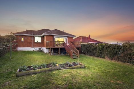 Photo of property in 79 Middleton Road, Kew, Dunedin, 9012