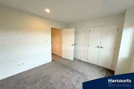 Photo of property in 134c Tiriwa Drive, Massey, Auckland, 0614