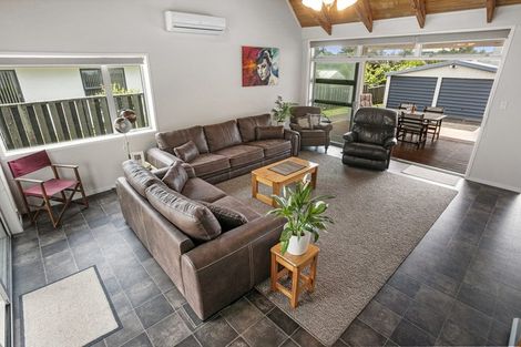 Photo of property in 25 Snell Crescent, Waihi Beach, 3611