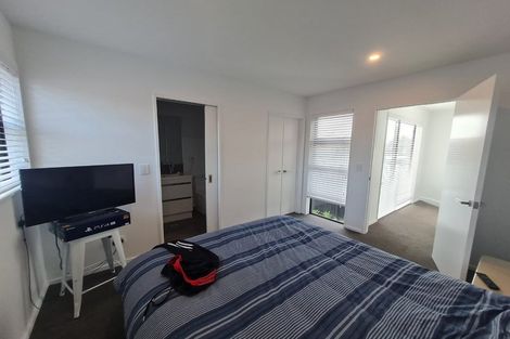 Photo of property in 4/242 Edgeware Road, Edgeware, Christchurch, 8013