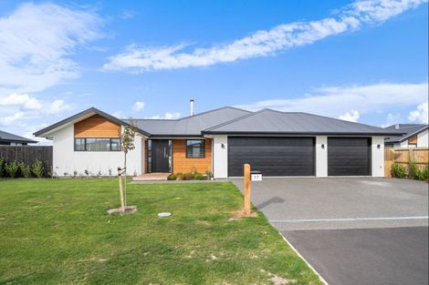Photo of property in 17 Suffolk Drive, Kirwee, 7571