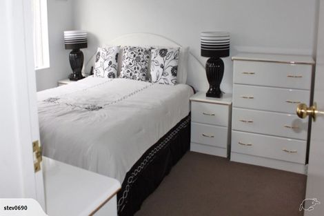 Photo of property in 2/46 Hollyford Avenue, Bryndwr, Christchurch, 8053