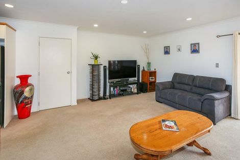 Photo of property in 23a Abercrombie Street, Howick, Auckland, 2014