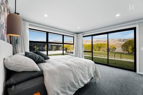 Photo of property in 8 Pegasus Court, Mount Pisa, Cromwell, 9383