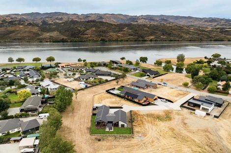 Photo of property in 5d Wakefield Lane, Mount Pisa, Cromwell, 9383