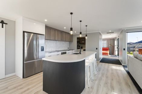 Photo of property in 10 Kanzan Grove, Maewa, 4702