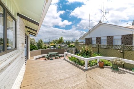 Photo of property in 13 Leyton Place, Nawton, Hamilton, 3200