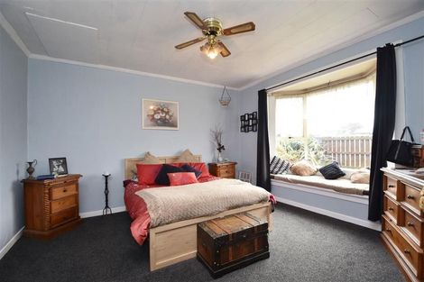 Photo of property in 73 Jenkin Street, Strathern, Invercargill, 9812