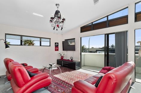 Photo of property in 5 Calypso Drive, Papamoa Beach, Papamoa, 3118