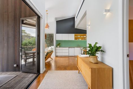 Photo of property in 200 Onemana Drive, Onemana, Whangamata, 3691