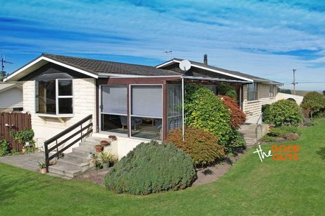 Photo of property in 19 Perth Street, South Hill, Oamaru, 9400