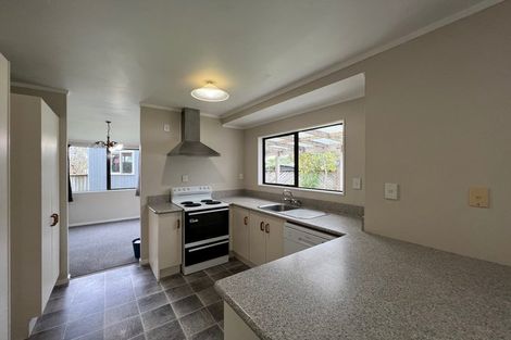 Photo of property in 5 Essendon Court, Glenview, Hamilton, 3206