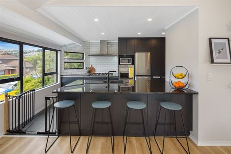 Photo of property in 7 Longmont Terrace, Churton Park, Wellington, 6037