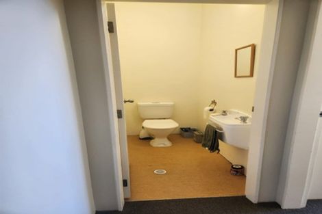Photo of property in 4 Torrens Terrace, Mount Cook, Wellington, 6011