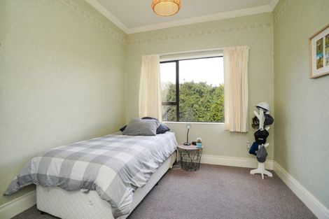 Photo of property in 164 Cameron Road, Lochiel, Winton, 9781