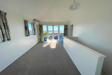 Photo of property in 1/5 Folkestone Street, Murrays Bay, Auckland, 0630