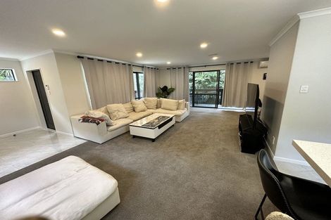 Photo of property in 21a Fairmount Road, Titirangi, Auckland, 0604