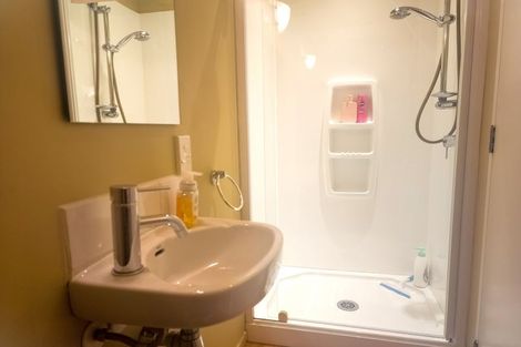 Photo of property in 44 Koe Street, Moana, 7872