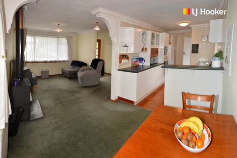 Photo of property in 465 Kaikorai Valley Road, Bradford, Dunedin, 9011