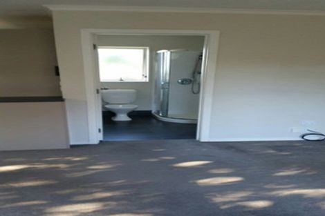 Photo of property in 148 Cascades Road, Pakuranga Heights, Auckland, 2010