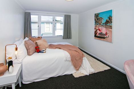 Photo of property in 226 High Street North, Carterton, 5713