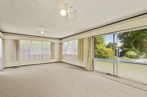 Photo of property in 49 Neri Crescent, Pomare, Rotorua, 3015