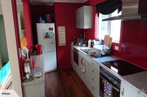 Photo of property in 6b Tulsa Grove, Totara Park, Upper Hutt, 5018