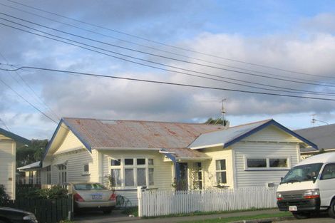 Photo of property in 49 Te Mome Road, Alicetown, Lower Hutt, 5010