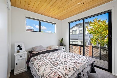 Photo of property in 128a Lismore Street, Wanaka, 9305