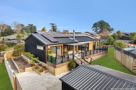 Photo of property in 5 Beach Crescent, Waikuku Beach, 7473