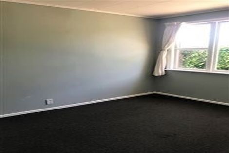 Photo of property in 2/33 Ward Street, Trentham, Upper Hutt, 5018