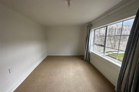 Photo of property in 63 Constable Street, Newtown, Wellington, 6021