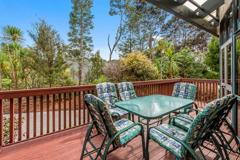 Photo of property in 79 Hilling Street, Titirangi, Auckland, 0604