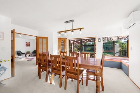 Photo of property in 8 Runanga Grove, Waikanae, 5036