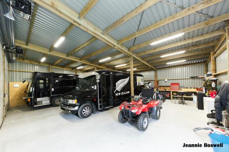 Photo of property in 5/454 Stoney Creek Road, Kelvin Grove, Palmerston North, 4470