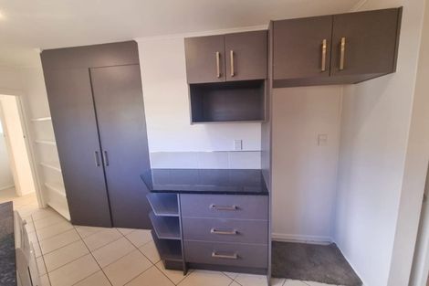 Photo of property in 2/99 Clovelly Road, Bucklands Beach, Auckland, 2012